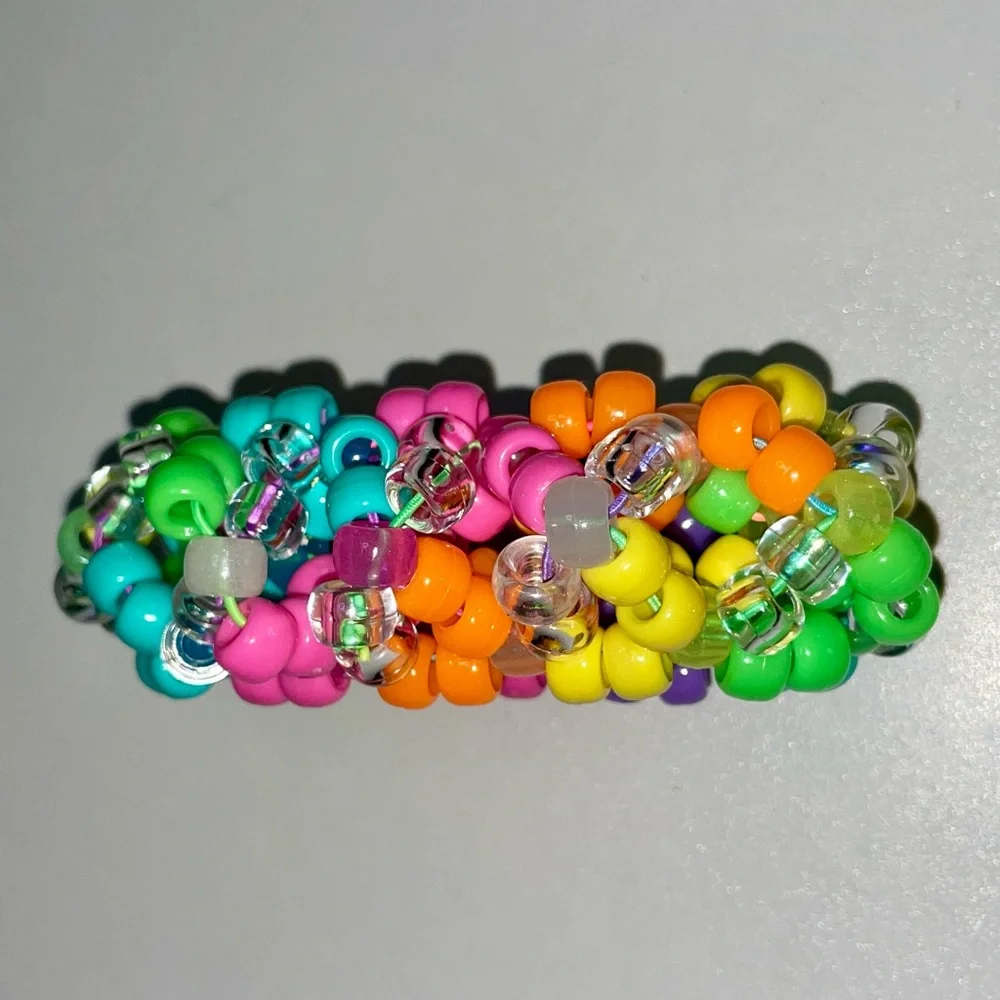 Kandi Rave Bracelet | neon rainbow (UV reactive, glow in the dark) - Picture 6 of 7
